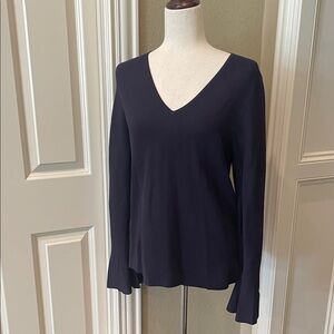 Ann Taylor V- Neck Bell Sleeve Sweater Navy M